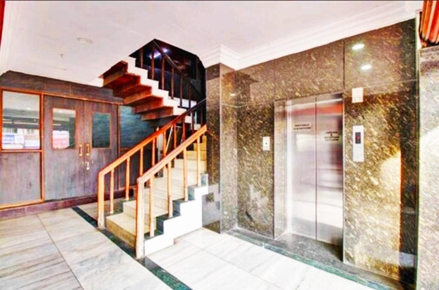 Pavithra Paradise Hotel Bangalore Bagian luar foto